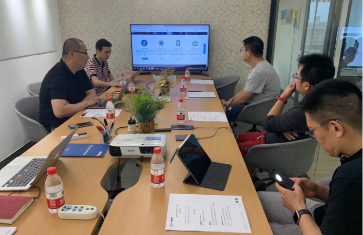 汇量科技(01860.HK)创始人段威莅临悦享数字(图2) 汇量科技(01860.HK)创始人段威莅临悦享数字(图2)