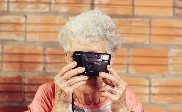 如果是你，你会跟儿女住一起养老吗？(图2)