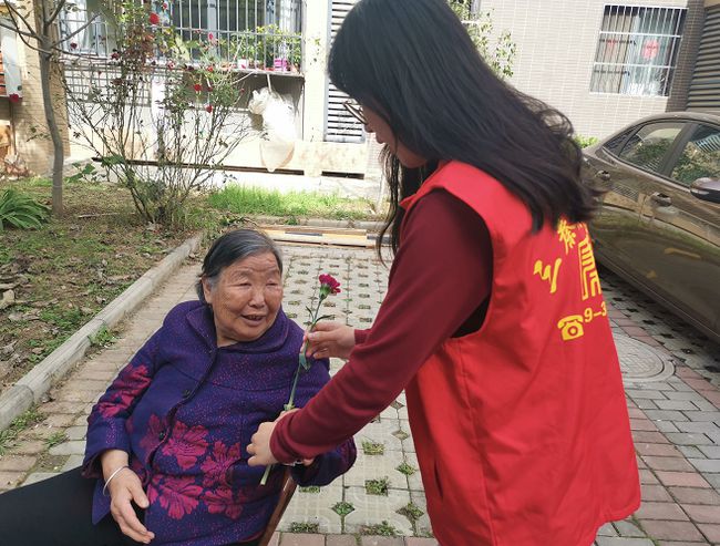 空港新城多措并举 不断创新智慧养老模式(图3) 空港新城多措并举 不断创新智慧养老模式(图3)